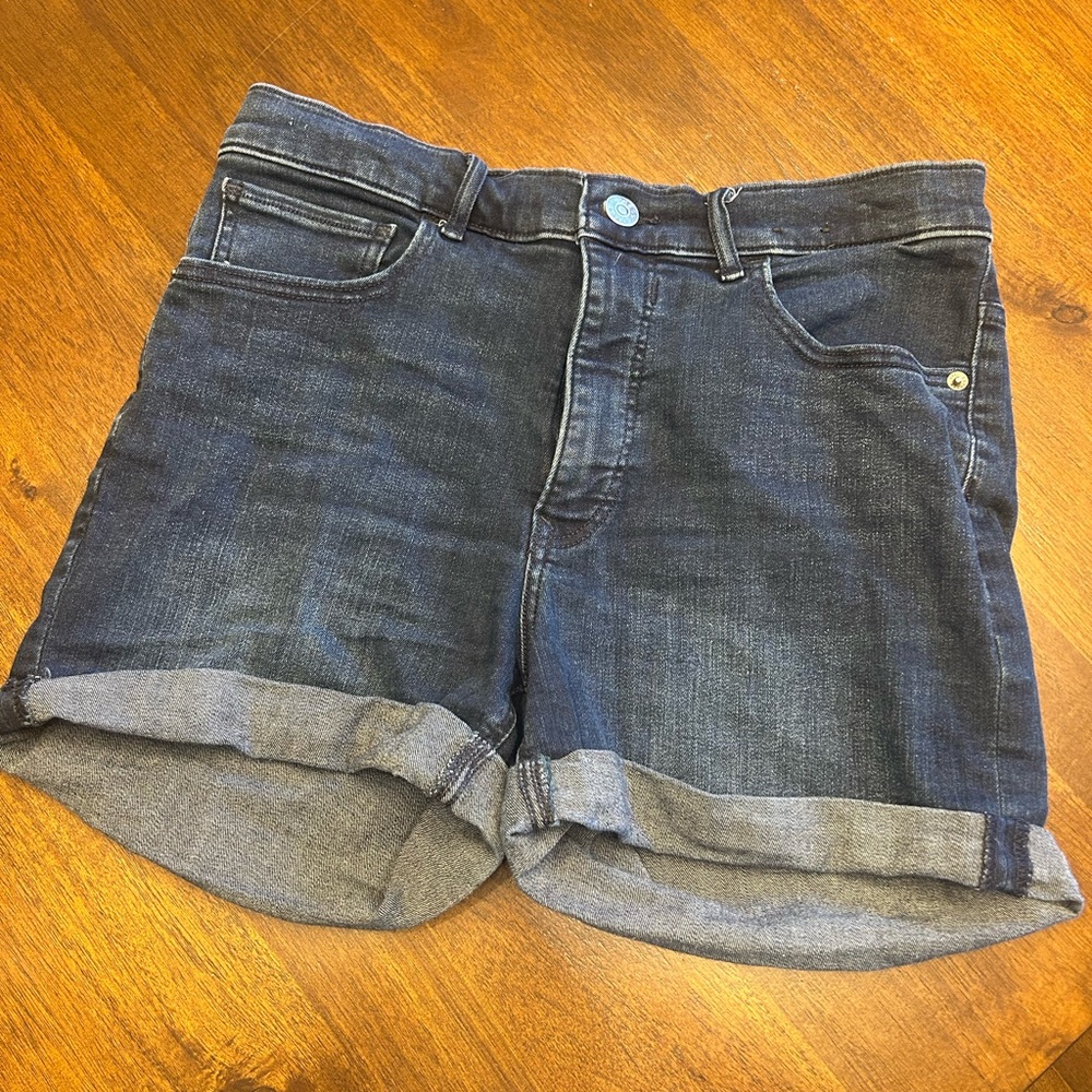 Express women’s Jean shorts size 10